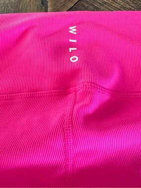 WILO High-Waist Ribbed Leggings in Hot Pink